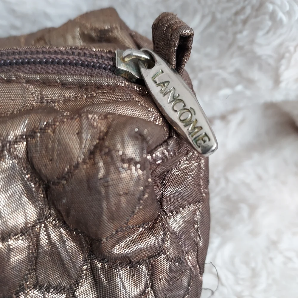 Chic Lancome Bronze Brown Quilted Textured Cosmetic Travel Bag Metallic